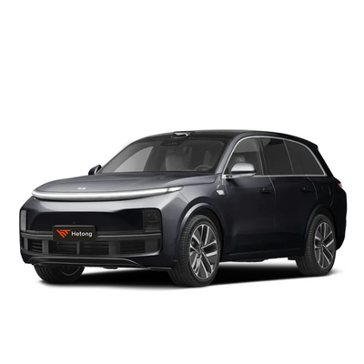 리 ONE L9 전기 SUV 3차 리?? 배터리와 좌측 스티어링 휠