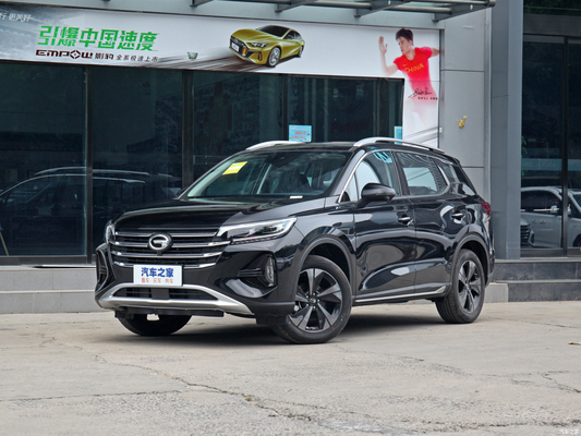 가시 Gs4 2023 Fwd 1.5t 177hp L4 5 좌석 버전 Of Trumpchi Gs4 가솔린 자동차