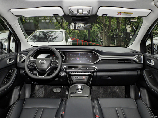 가시 Gs4 2023 Fwd 1.5t 177hp L4 5 좌석 버전 Of Trumpchi Gs4 가솔린 자동차