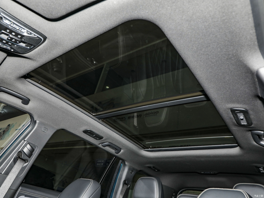 2023 Gac Trumpchi Gs8 7 좌석 8 기어 SUV 가솔린 자동차 중고차