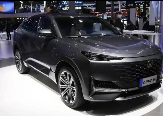 2023 장탄 유니-K 5도어 5석 SUV 2.0T 233마력 수동 공동 조종석 조정