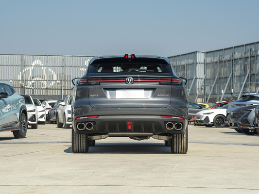130km NEDC 마일리지 차간 유니-K 가솔린 SUV 2024 모델 1845kg 구두 무게 2.0T 엔진