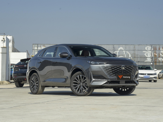 130km NEDC 마일리지 차간 유니-K 가솔린 SUV 2024 모델 1845kg 구두 무게 2.0T 엔진