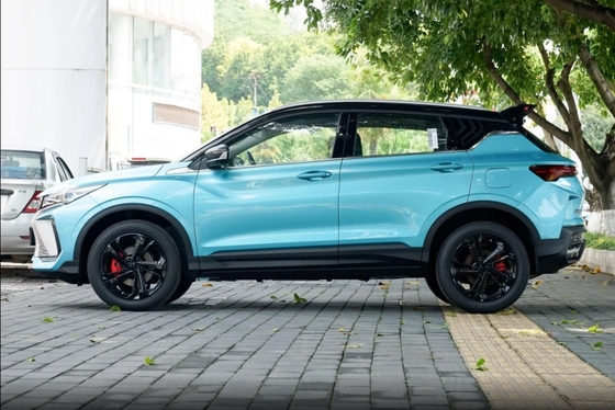 2023 지일리 비뉴 가스 엔진 자동차 최고 속도 220km/h 최대 토크 200-300Nm