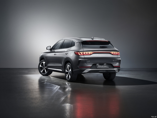 BYD 송 플러스 EV 챔피언 에디션 333Ps 모터 605km 범위 4705*1890*1680 차원