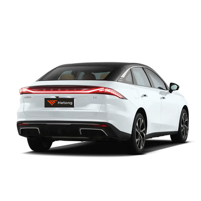 2023 기일리 갤럭시 L6 하이브리드 235kw 전력 1370km 종합 범위 60km 전기 모드