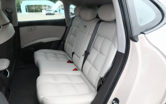 2023 하이 파워 4WD 지지 LS6 EV 스포츠카 순수 전기 560-702km의 범위