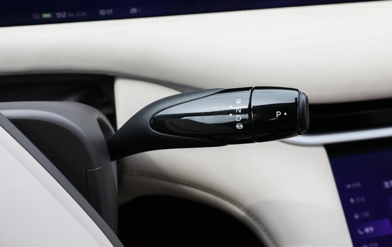 2023 하이 파워 4WD 지지 LS6 EV 스포츠카 순수 전기 560-702km의 범위