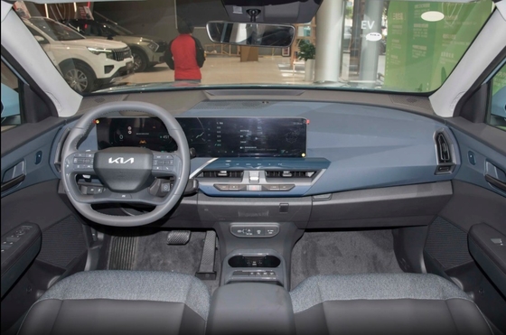KIA EV5 5도어 5석 전기 SUV 후면 카메라와 유로 VI 배출량 표준