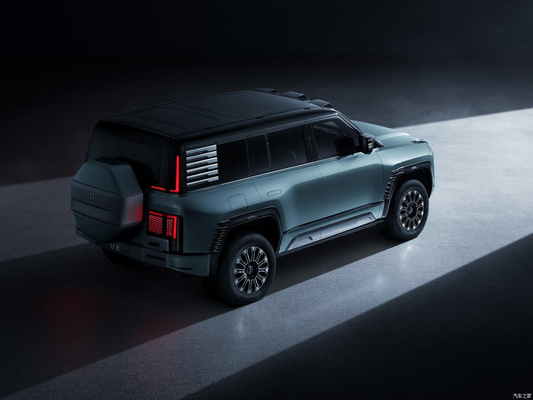 2024 BYD 양광 U8 확장 범위 전기차 빨간색/나색 또는 기타